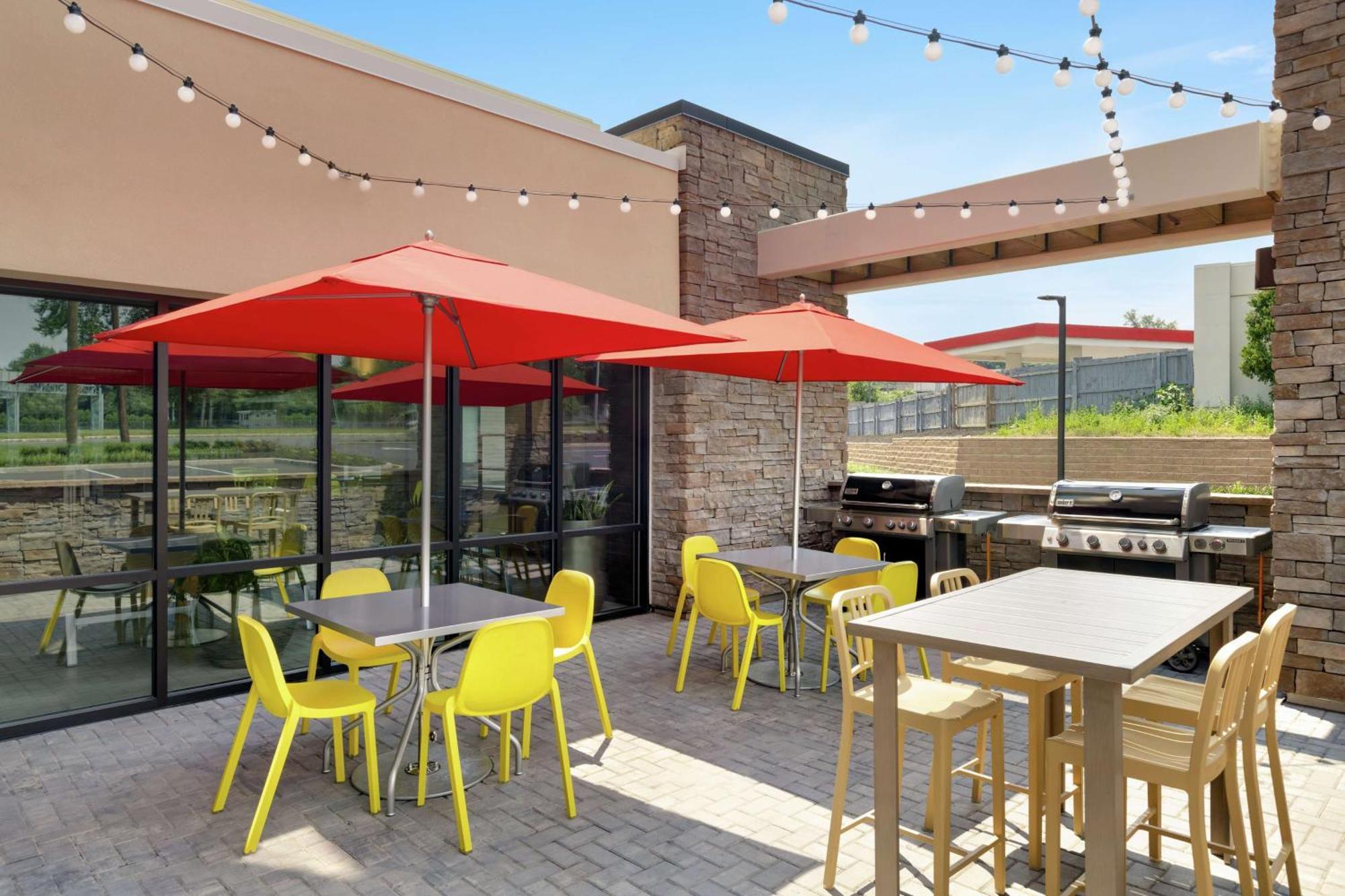 Home2 Suites By Hilton New Brunswick, Nj Exterior foto
