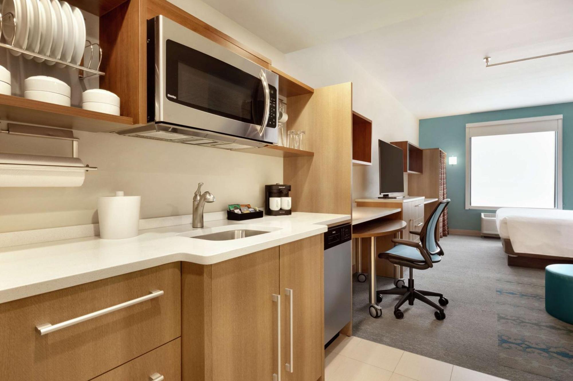 Home2 Suites By Hilton New Brunswick, Nj Exterior foto